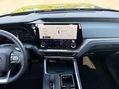 2026 Lexus TX — photo 20 view