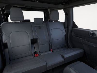 2026 Ford Bronco — photo 12 view