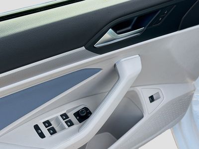 2026 Volkswagen Jetta — photo 21 view