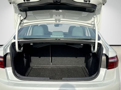 2026 Volkswagen Jetta — photo 12 view