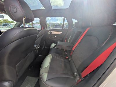 2022 Mercedes-Benz GLC — photo 12 view