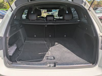 2022 Mercedes-Benz GLC — photo 11 view