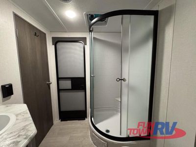 2026 Coachmen RV Clipper 6K Series — photo 39 view