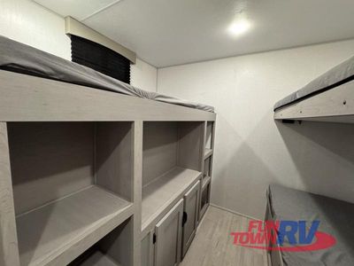 2026 Coachmen RV Clipper 6K Series — photo 34 view