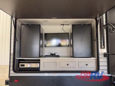 2026 Coachmen RV Clipper 6K Series — photo 16 view