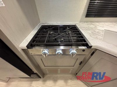 2026 Coachmen RV Clipper 6K Series — photo 24 view
