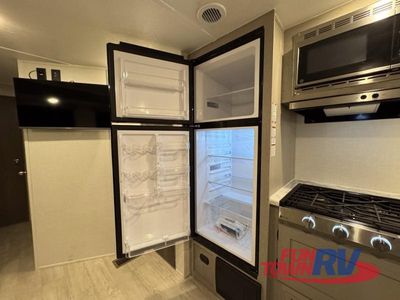 2026 Coachmen RV Clipper 6K Series — photo 25 view