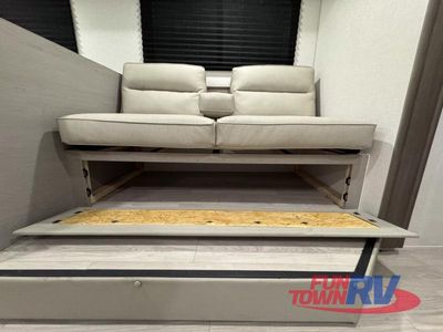 2026 Coachmen RV Clipper 6K Series — photo 30 view