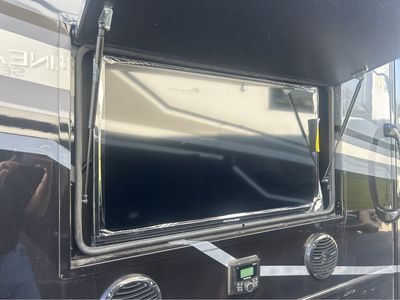 2026 Grand Lineage Series M — photo 7 view