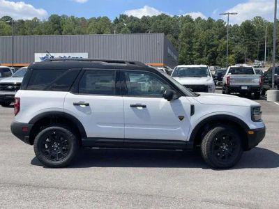 2025 Ford Bronco Sport - Photo 2