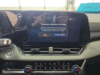 2026 Chevrolet Equinox — photo 11 view