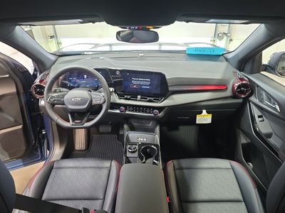 2026 Chevrolet Equinox — photo 12 view
