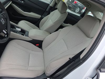 2024 Honda Accord Sedan LX CVT - Photo 12