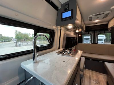 2023 Thor Motor Coach TRANQUILITY - Photo 10