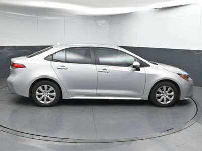 2026 2023 Toyota Corolla LE Sedan - Photo 8