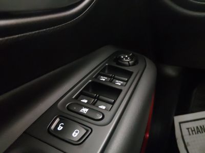 2023 Jeep Renegade — photo 21 view