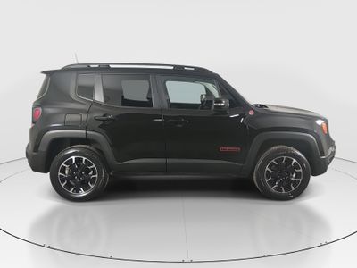 2023 Jeep Renegade — photo 8 view