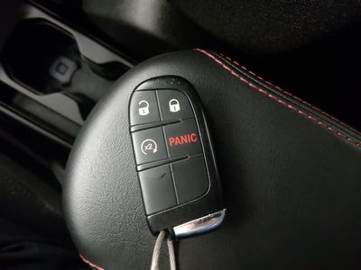 2023 Jeep Renegade — photo 15 view
