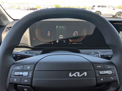 2026 Kia K4 — photo 32 view