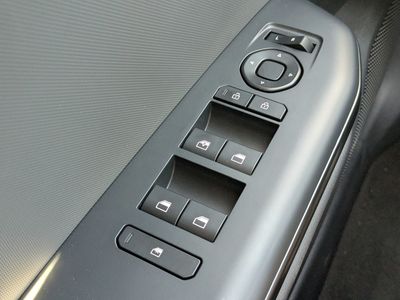 2026 Kia K4 — photo 28 view