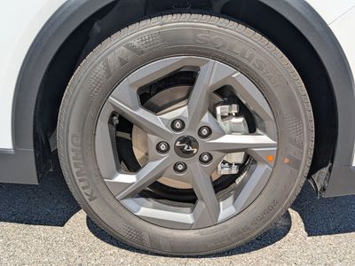 2026 Kia K4 — photo 11 view
