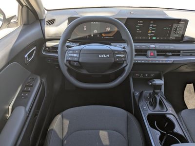 2026 Kia K4 — photo 17 view