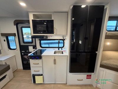 2026 Grand Design Transcend One — photo 13 view