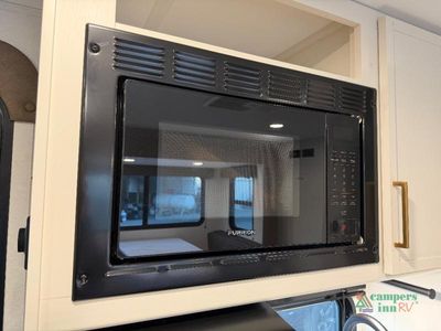 2026 Grand Design Transcend One — photo 17 view