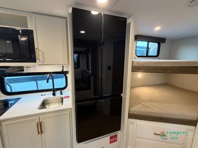 2026 Grand Design Transcend One — photo 21 view