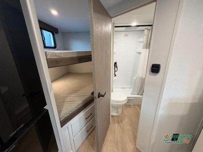 2026 Grand Design Transcend One — photo 23 view