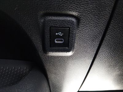 2023 Toyota Corolla - Photo 17