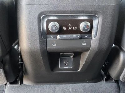 2023 GMC Yukon - Photo 19