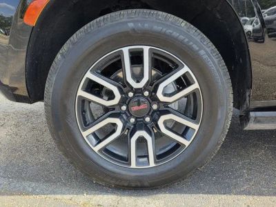 2023 GMC Yukon - Photo 35