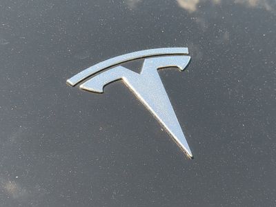2020 Tesla Model 3 - Photo 13