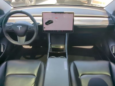 2020 Tesla Model 3 - Photo 16