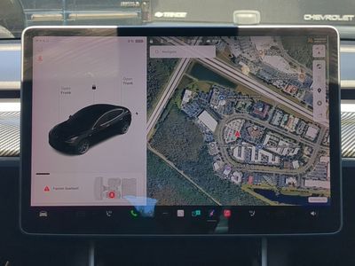 2020 Tesla Model 3 - Photo 24
