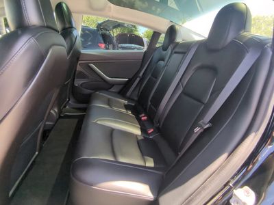 2020 Tesla Model 3 - Photo 14