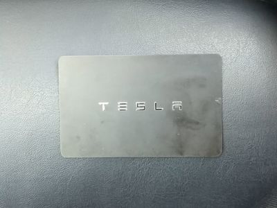 2020 Tesla Model 3 - Photo 31