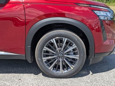 2026 Nissan Pathfinder — photo 11 view