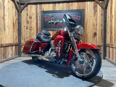 2013 Harley-Davidson CVO Road King 110th Anniversary Edition - Photo 2