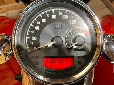 2013 Harley-Davidson CVO Road King 110th Anniversary Edition - Photo 15