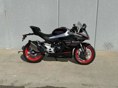 2026 CFMOTO 450SS — front three-quarter view