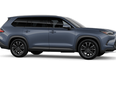 2026 Toyota Grand Highlander Hybrid - Photo 15