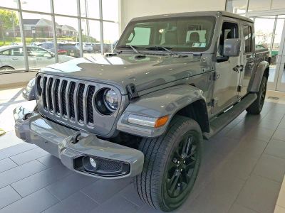 2023 Jeep Gladiator — rear three-quarter view