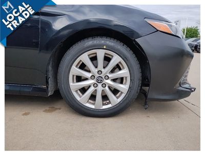 2018 Toyota Camry - Photo 14