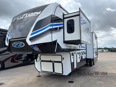 2022 Keystone Fuzion - Photo 3