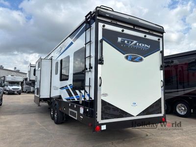 2022 Keystone Fuzion - Photo 27