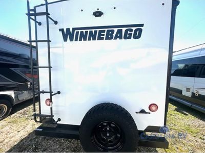 2025 Winnebago Micro Minnie — interior view