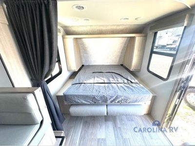 2025 Winnebago Micro Minnie — photo 10 view