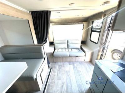 2025 Winnebago Micro Minnie — photo 9 view